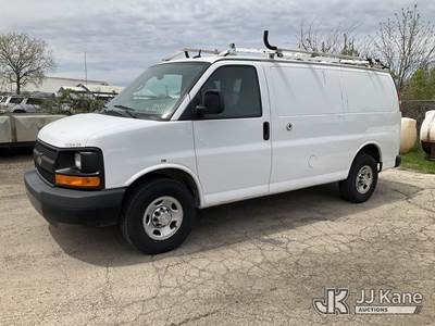 2015 Chevrolet Express G2500 Cargo Van