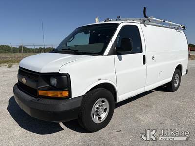 2017 Chevrolet Express G2500 Cargo Van