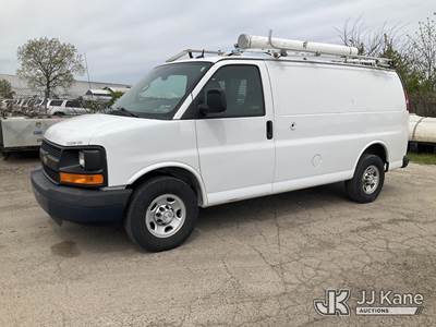 2015 Chevrolet Express G2500 Cargo Van