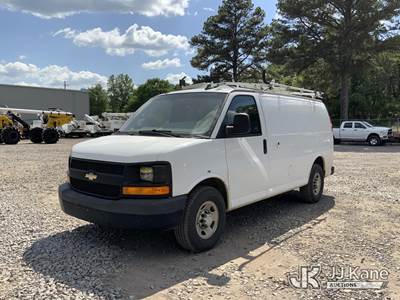 2017 Chevrolet Express G2500 Cargo Van