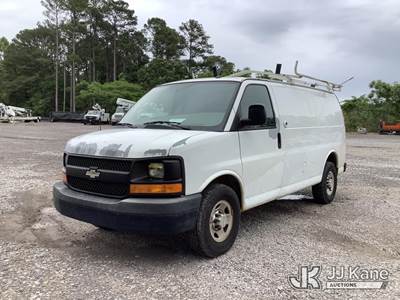 2013 Chevrolet Express G2500 Cargo Van