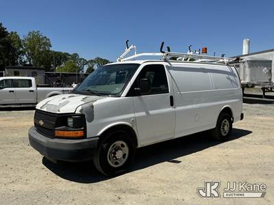 2012 Chevrolet Express G2500 Cargo Van