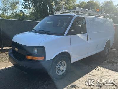 2016 Chevrolet Express G2500 Cargo Van