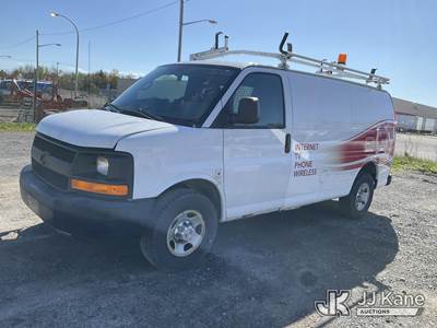2013 Chevrolet Express G2500 Cargo Van