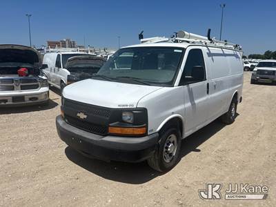 2013 Chevrolet Express G2500 Cargo Van
