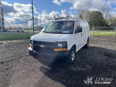 2015 Chevrolet Express G2500 Cargo Van
