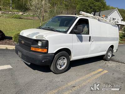 2011 Chevrolet Express G2500 Cargo Van