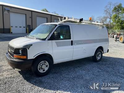 2011 Chevrolet Express G2500 Cargo Van