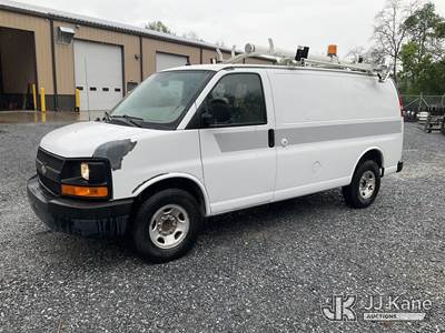 2011 Chevrolet Express G2500 Cargo Van