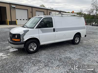 2011 Chevrolet Express G2500 Cargo Van