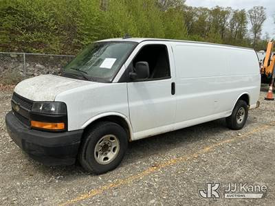 2019 Chevrolet Express G2500 Extended Cargo Van