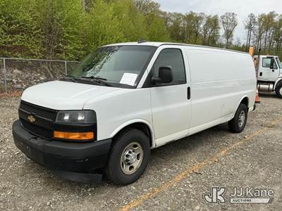 2019 Chevrolet Express G2500 Extended Cargo Van