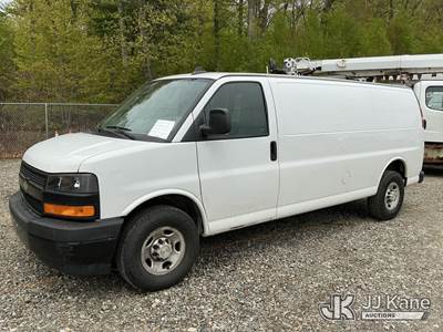 2020 Chevrolet Express G2500 Extended Cargo Van