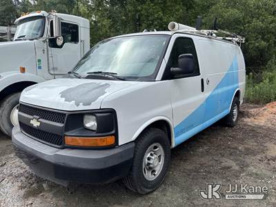 2013 Chevrolet Express G2500 Cargo Van