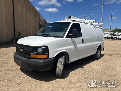 2015 Chevrolet Express G2500 Cargo Van