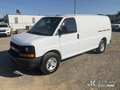 2015 Chevrolet Express G2500 Cargo Van