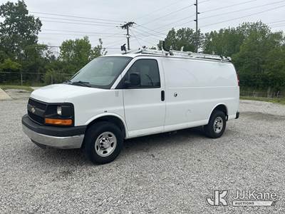 2015 Chevrolet Express G2500 Cargo Van