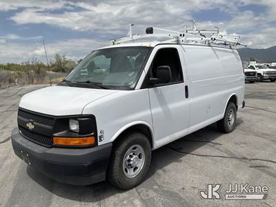 2017 Chevrolet Express G2500 Cargo Van