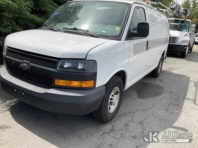 2019 Chevrolet Express G2500 6-cyl RWD