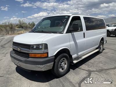 2008 Chevrolet Express G2500 Passenger Van