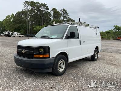 2017 Chevrolet Express G2500 Cargo Van