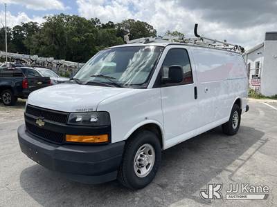 2018 Chevrolet Express G2500 Cargo Van