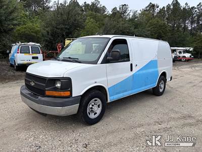 2014 Chevrolet Express G2500 Cargo Van