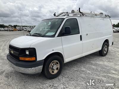 2014 Chevrolet Express G2500 Cargo Van