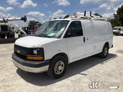 2014 Chevrolet Express G2500 Cargo Van