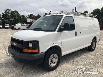 2015 Chevrolet Express G2500 Cargo Van