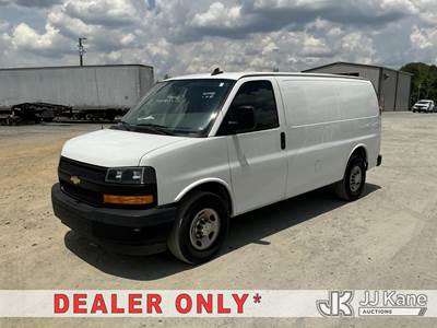 2018 Chevrolet Express G2500 Cargo Van