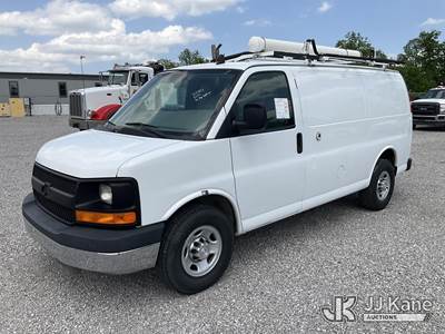 2014 Chevrolet Express G2500 Cargo Van