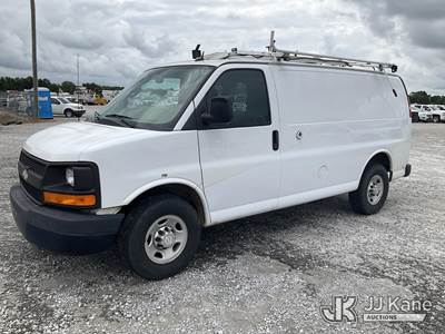 2015 Chevrolet Express G2500 Cargo Van