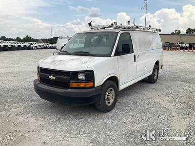 2013 Chevrolet Express G2500 Cargo Van