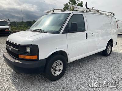 2015 Chevrolet Express G2500 Cargo Van
