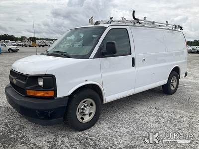 2017 Chevrolet Express G2500 Cargo Van