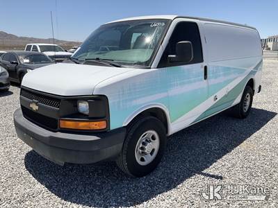 2015 Chevrolet Express G2500 Cargo Van
