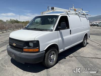 2016 Chevrolet Express G2500 Cargo Van