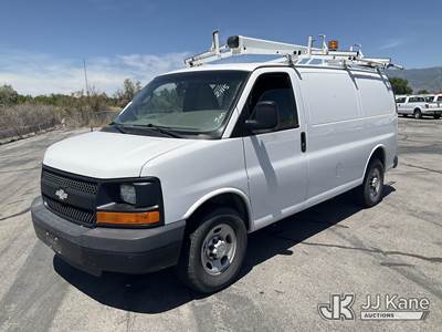 2016 Chevrolet Express G2500 Cargo Van
