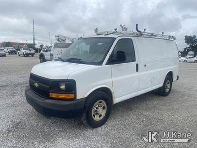 2015 Chevrolet Express G2500 Cargo Van