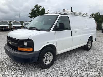 2013 Chevrolet Express G2500 Cargo Van