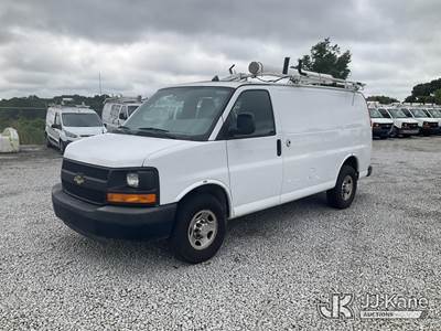 2013 Chevrolet Express G2500 Cargo Van
