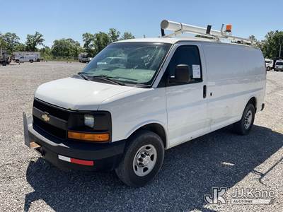 2015 Chevrolet Express G2500 Cargo Van