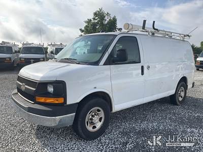 2014 Chevrolet Express G2500 Cargo Van
