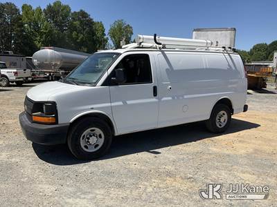 2015 Chevrolet Express G2500 Cargo Van