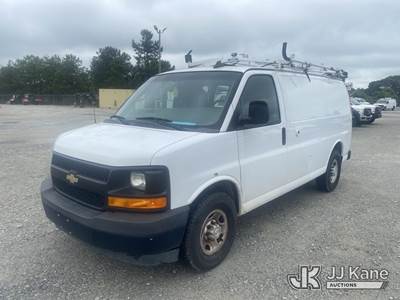 2017 Chevrolet Express G2500 Cargo Van