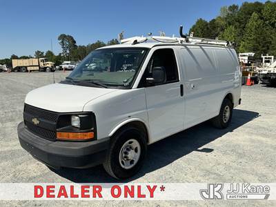 2016 Chevrolet Express G2500 Cargo Van