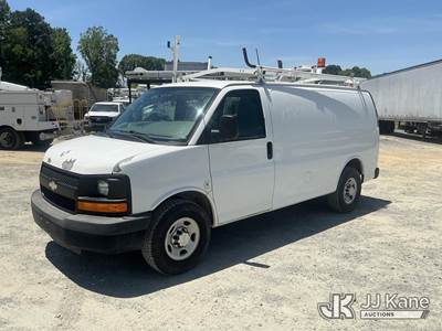 2012 Chevrolet Express G2500 Cargo Van