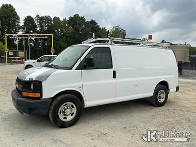 2012 Chevrolet Express G2500 Cargo Van