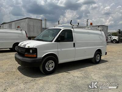 2012 Chevrolet Express G2500 Cargo Van